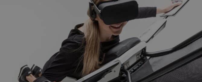 Zakelijke groep beleeft spannende VR-vliegervaring op een bedrijfsuitje